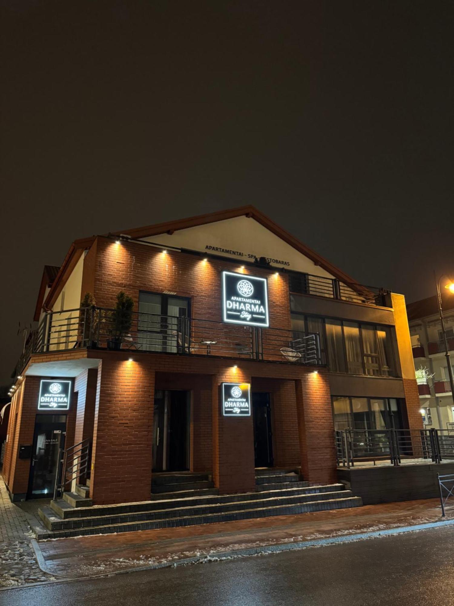 Dharma Stay Apartamentai Su Terasa Ir Vaizdu I Miesta Telšiai Exterior foto